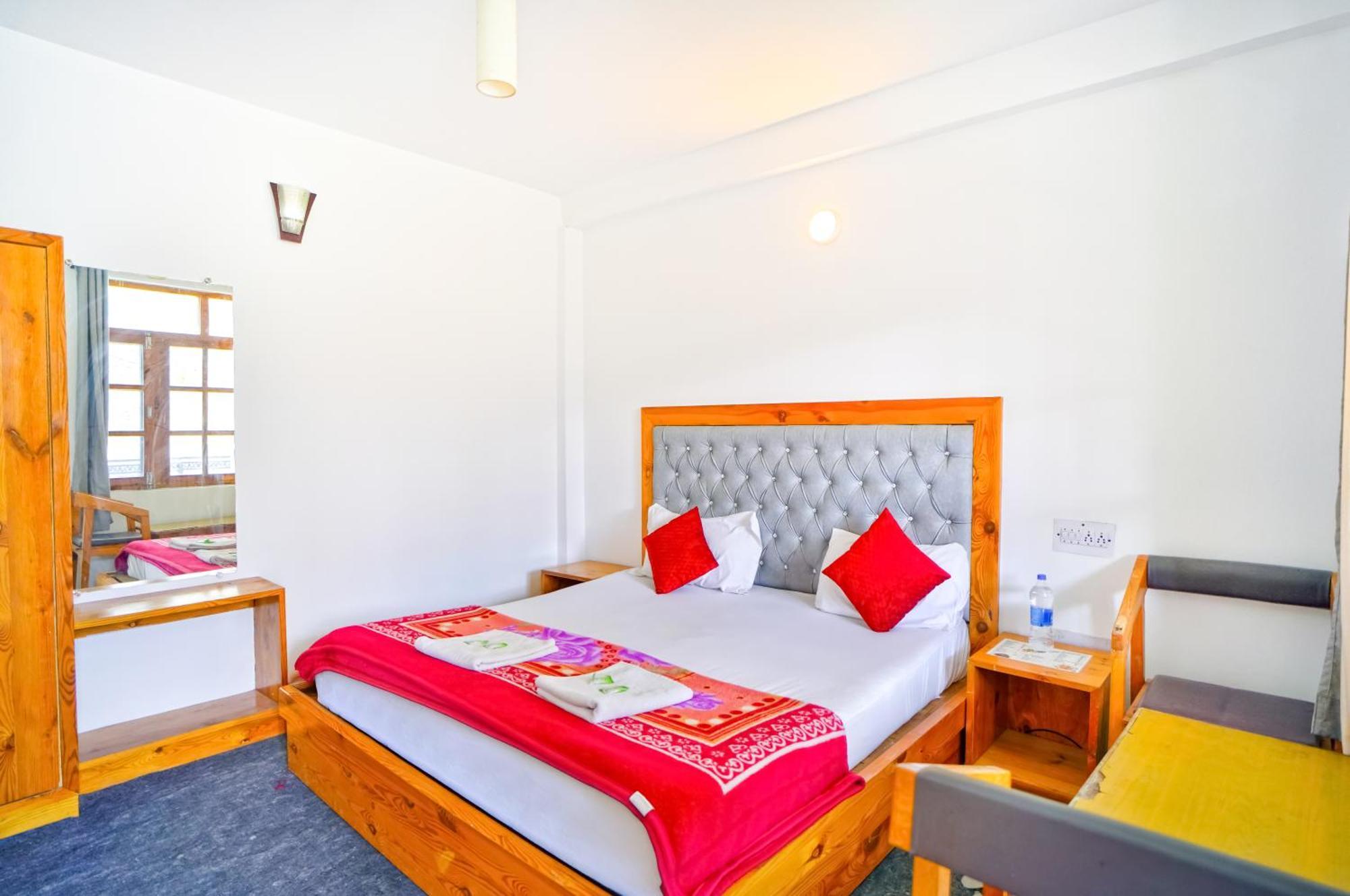 Hostel Jungle By Sturmfrei Manali (Himachal Pradesh)